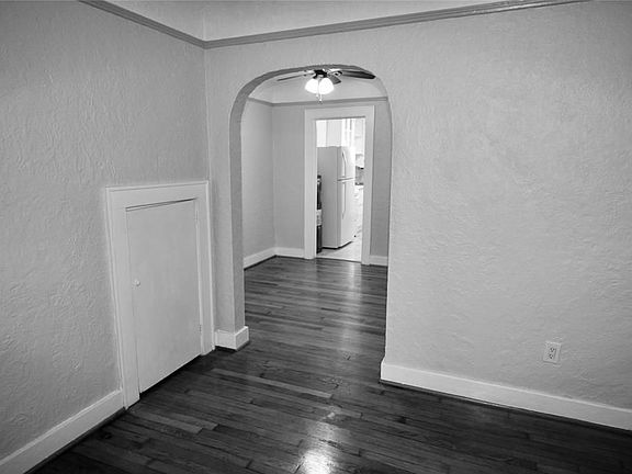 3rd image of 2025 Hazard St APT 1