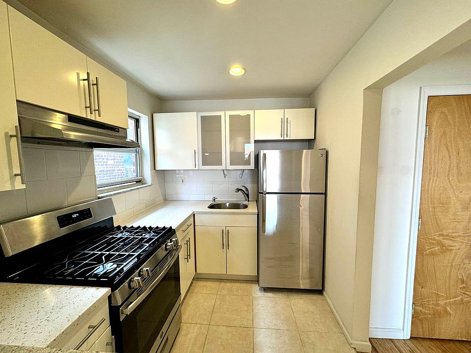 1st image of 58-14 43rd Ave #3A