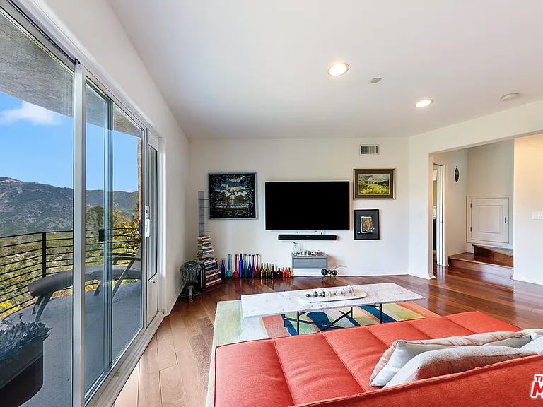 2044 Corral Canyon Rd — Photo 24
