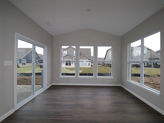 4th image of 11485 Flynn Pl