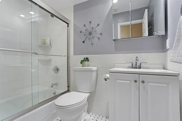 Sold by Corcoran | media 19