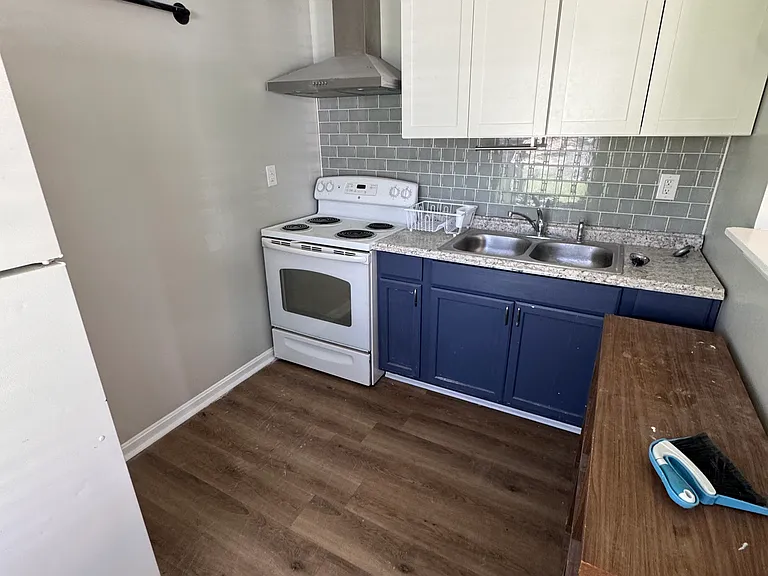 1125 Anderson St #A — Photo 10