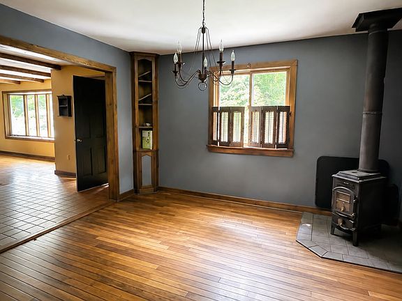 2nd image of 164 Prospect Rd