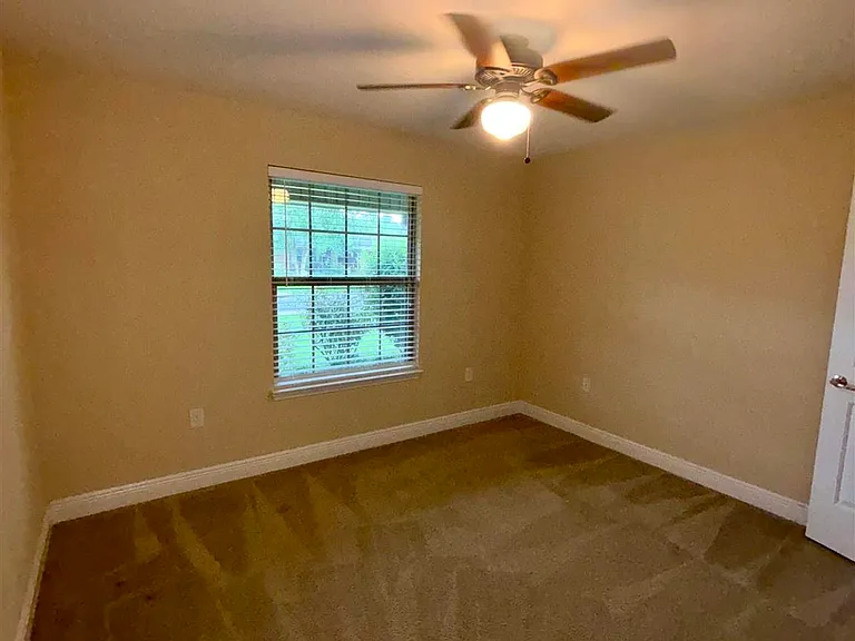 6169 Autumn Pines Cir — Photo 8
