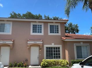 9766 Kamena Cir, Boynton Beach, FL 33436