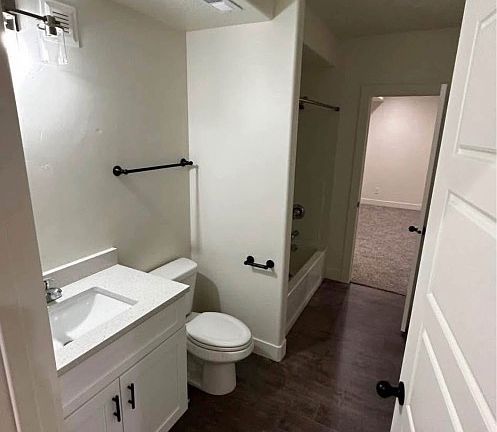 Unit Photo