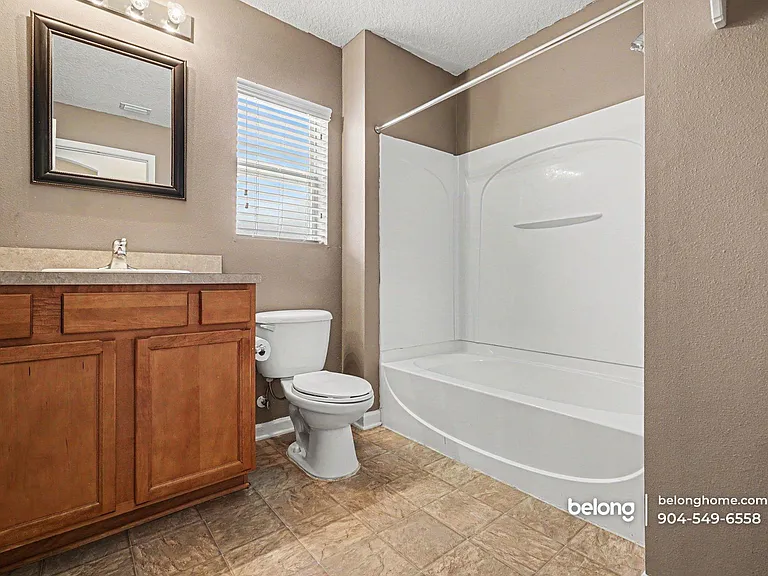 15763 Twin Creek Dr — Photo 12