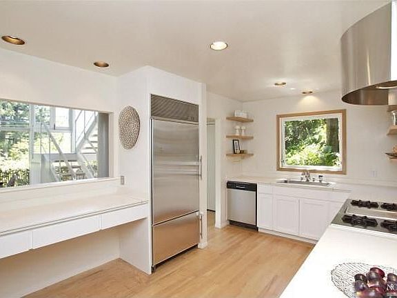 2nd image of 144 Bolsa Ave