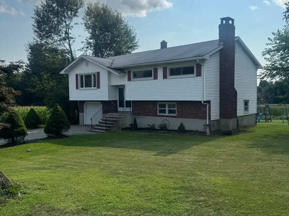 70 Nonnewaug Rd, Bethlehem, CT 06751