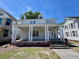 207 E Burgess St #A, Elizabeth City, NC 27909