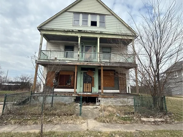 2182 E 68th St, Cleveland, OH 44103