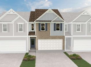 438 Lanier Cir, Woodstock, GA 30189