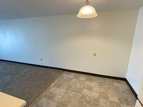 5th image of 715 N 40th St #104J