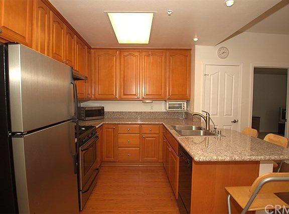 5th image of 17888 Alburtis Ave APT B118