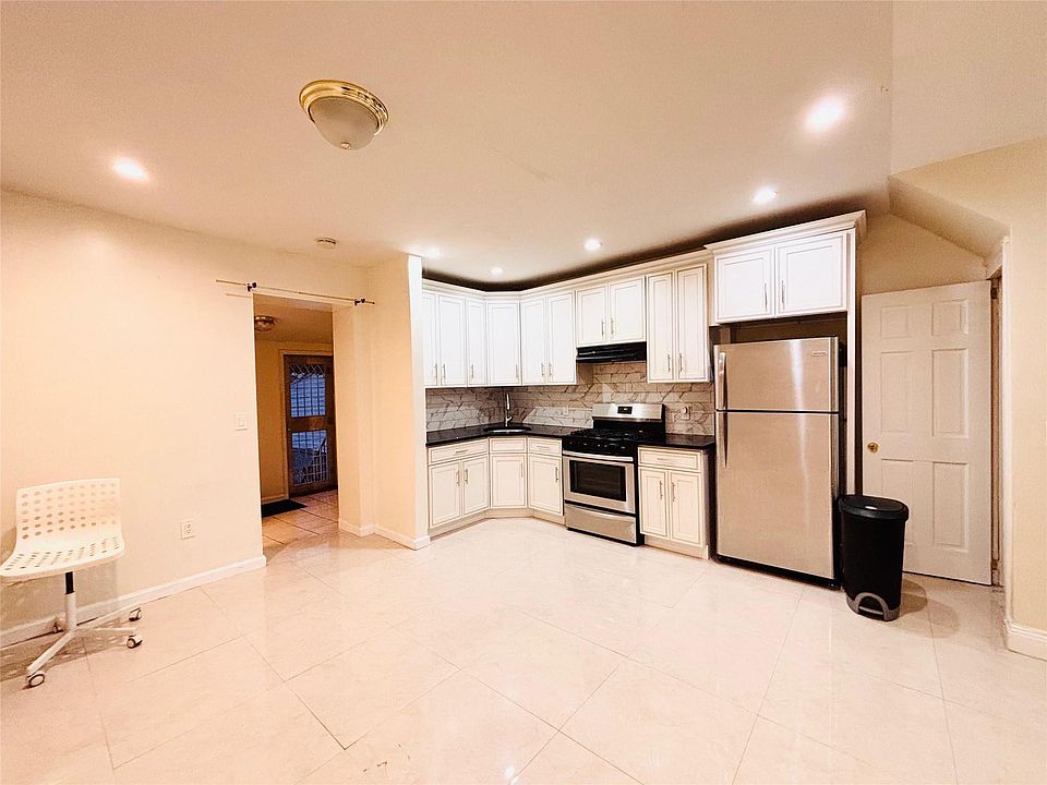 1st image of 154-02 119th Avenue