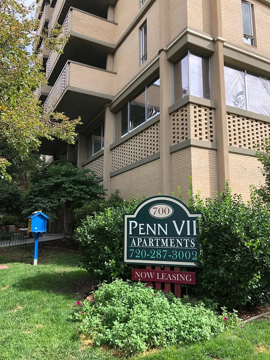 Building Photo - Penn VII