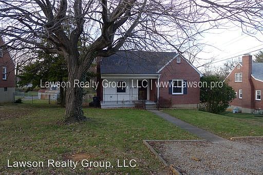 1st image of 2610 Ravenwood Ave NW