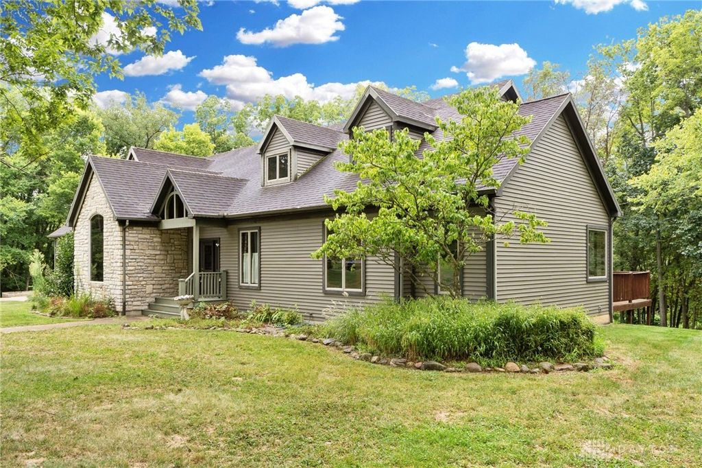 Real estate listing image