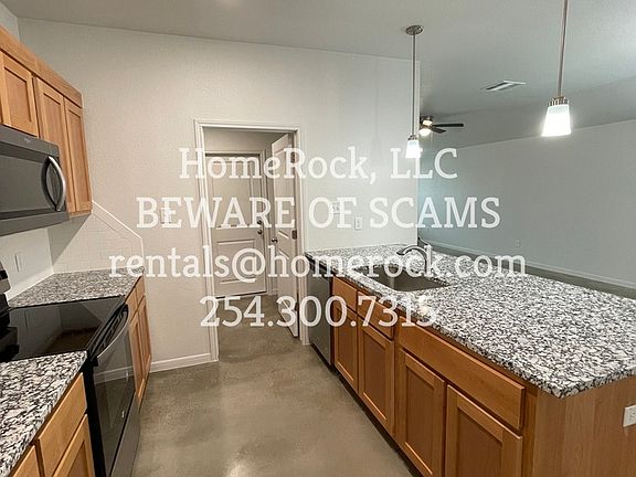 3rd image of 3203 Stonewall Dr #A