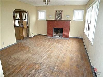2nd image of 4743 Brookville Rd