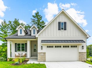 1063 S 93rd Court Cir, Omaha, NE 68114
