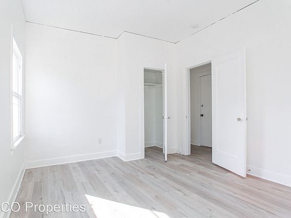 4th image of 1000 1/2 N Croft Ave #10569915