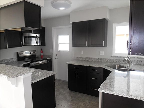5th image of 1674 Hastings Dr