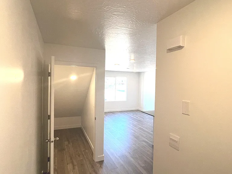 3303 Elkhorn Ln — Photo 4