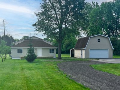 5098 N Center Rd, Flint, MI, 48506
