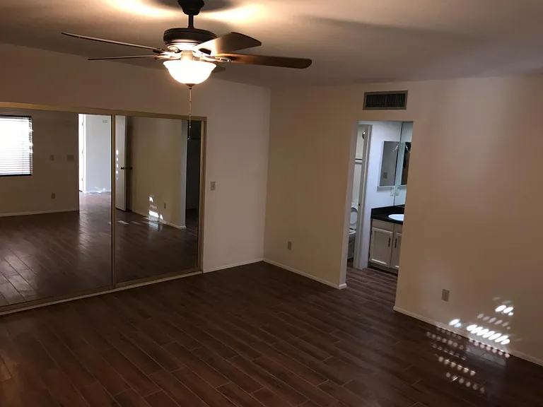 2560 N Water Pl — Photo 16