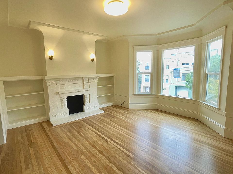 Living Room with decorative fireplace
