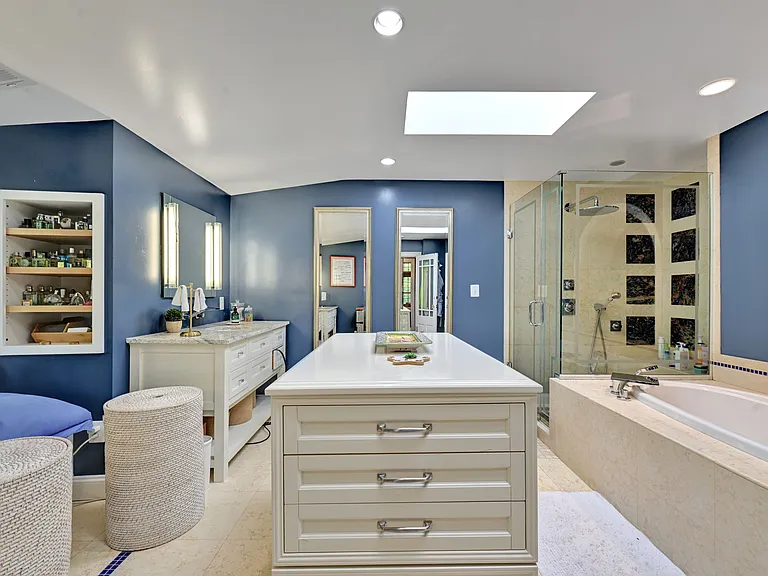 6907 Bradley Blvd — Photo 60