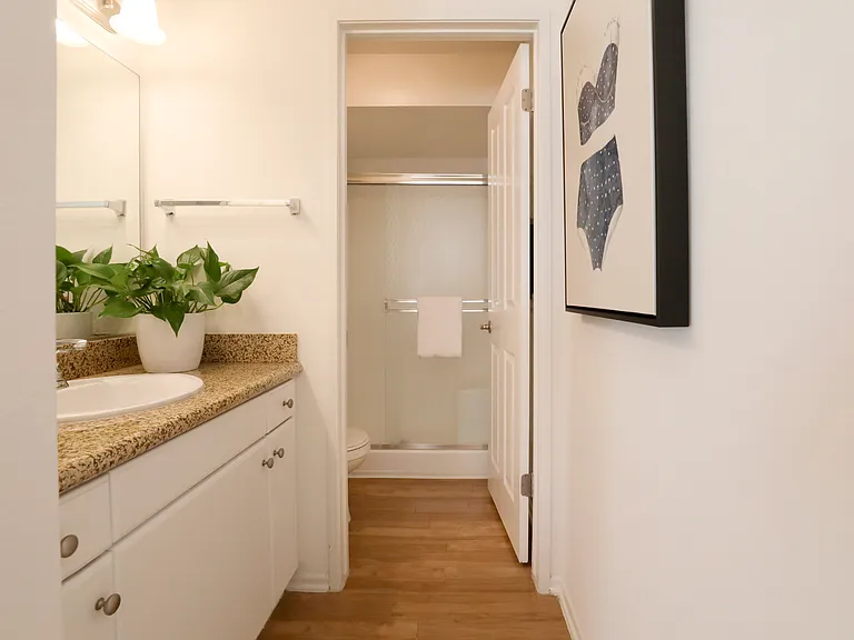 Baywood Apartment Homes — Photo 8