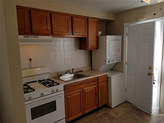 3rd image of 1219 San Jacinto Ct