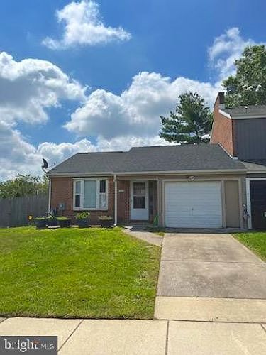 1st image of 1612 Coventry Pl