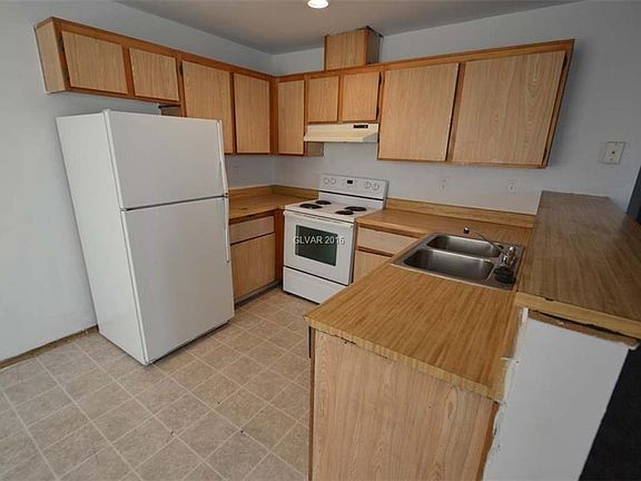 3rd image of 4202 Orbit Ave APT 2046