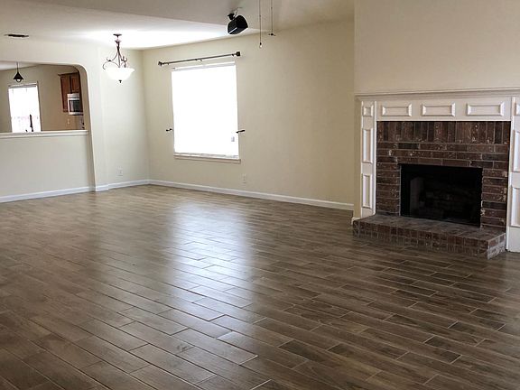 living/ dining room