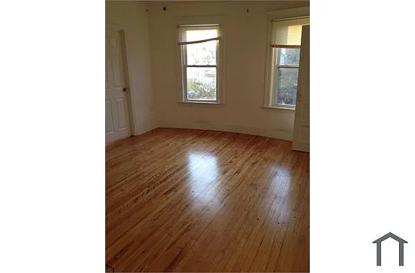 Building Photo - 102 Piedmont St #3
