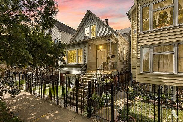 1st image of 1918 N Lawndale Ave #1