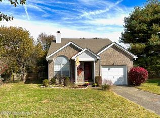 10923 Hollyview Ct, Louisville, KY 40299