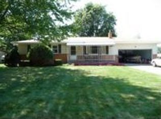 4707 Woodridge Dr, Austintown, OH