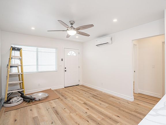 5th image of 3011 Vancouver Ave #A