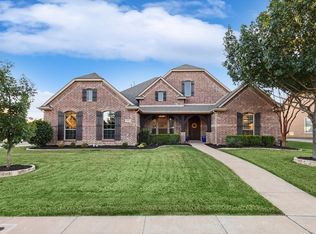 708 Crater Lake Cir, Keller, TX 76248