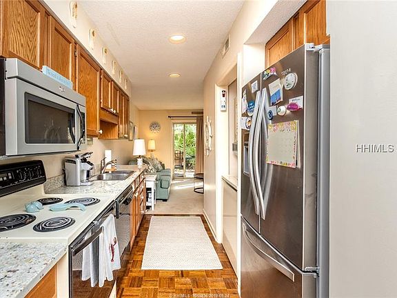 4th image of 24 Deallyon Ave APT 5