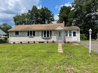 32 Indian Run, Enfield, CT 06082