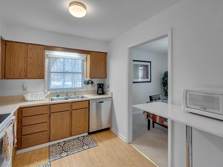 4408 American Dr #B — Photo 12