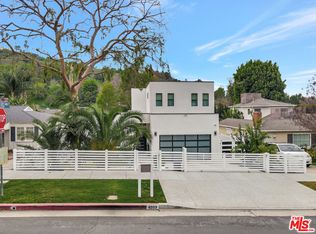 4203 Saugus Ave, Sherman Oaks, CA 91403