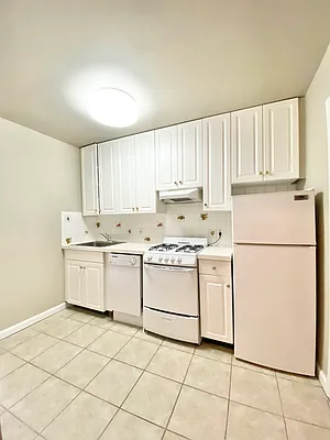 Rented by Corcoran | media 24