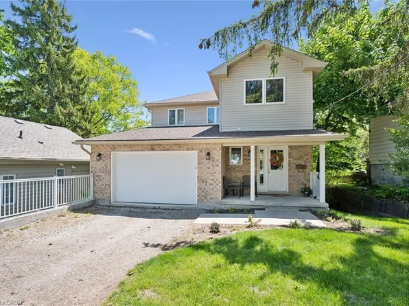 16 Edward St, Cambridge, ON N3C 1J7
