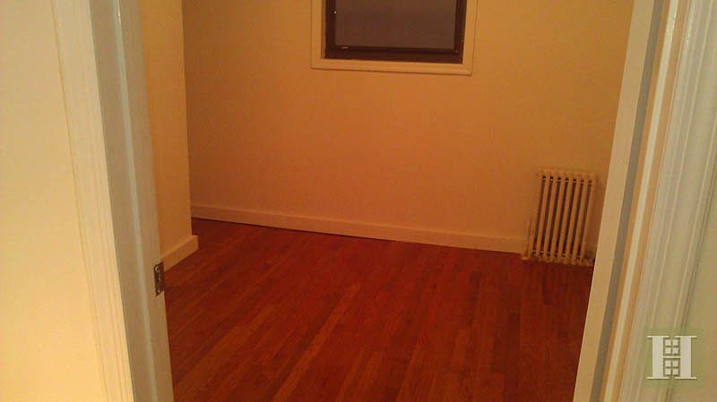 1st image of 414 E 9th St APT 3